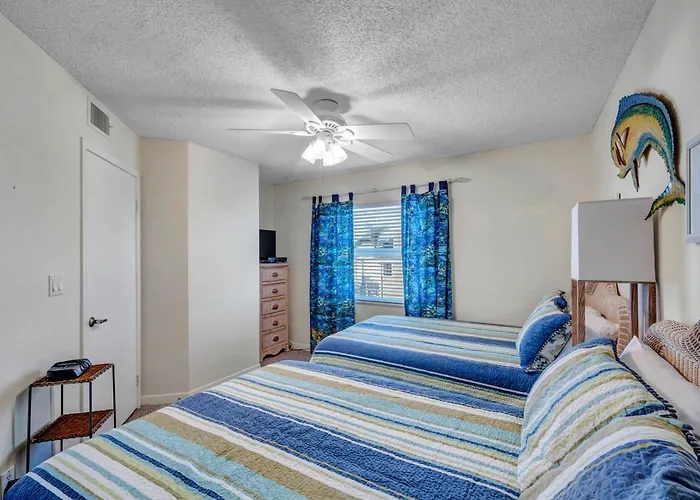 Hamilton House 205 Apartment